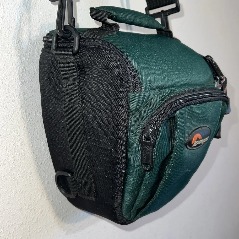 Lowepro Camera Lens Crossbody Bag Vacation photo Shoot Outdoors